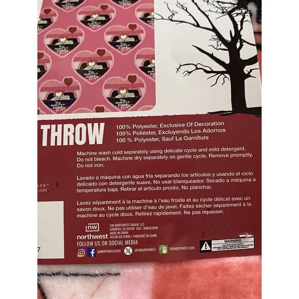 IT Pennywise Soft Plush Throw Blanket You Make My Heart Float‎ 50” X 70” NEW